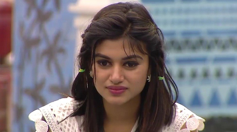 Oviya Eliminated and Left Out from Bigg Boss House? – Scooptimes