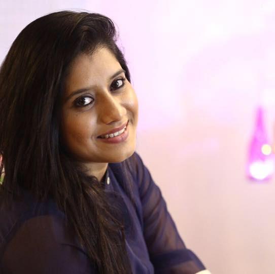 Super Singer Anchor Priyanka Deshpande Marriage Photos – Scooptimes