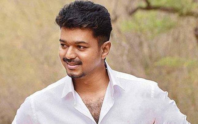 vijay-actor-wiki-age-caste-biography-height-family-scooptimes-1